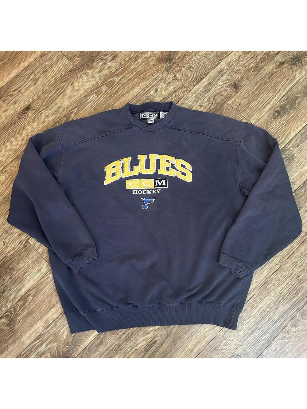 NHL St Louis Blues CCM Vintage 90s Sweatshirt Size X-Large